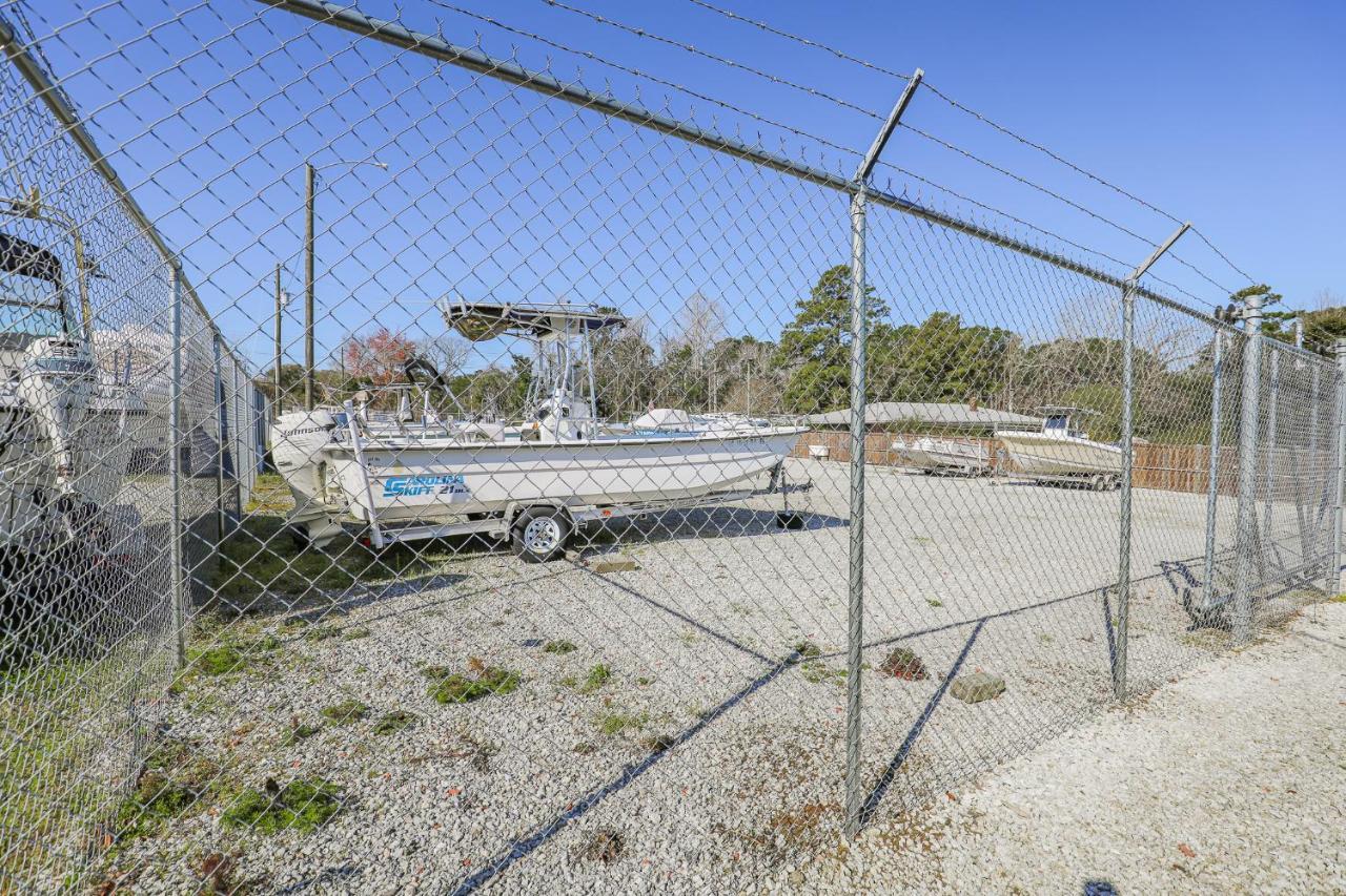 Spacious Home With Waterfront View-Welcome Pets Sneads Ferry Extérieur photo